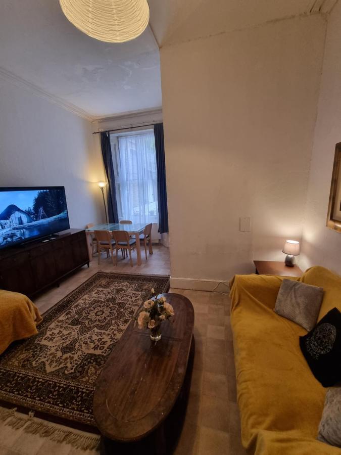 Large Flat Next To Port, Cliffs, Beach With Parking Dover Zewnętrze zdjęcie
